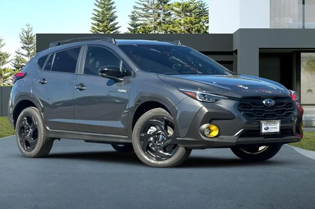 New 2026 MAGNETITE GRAY PEARL Subaru Sport Hybrid image 2