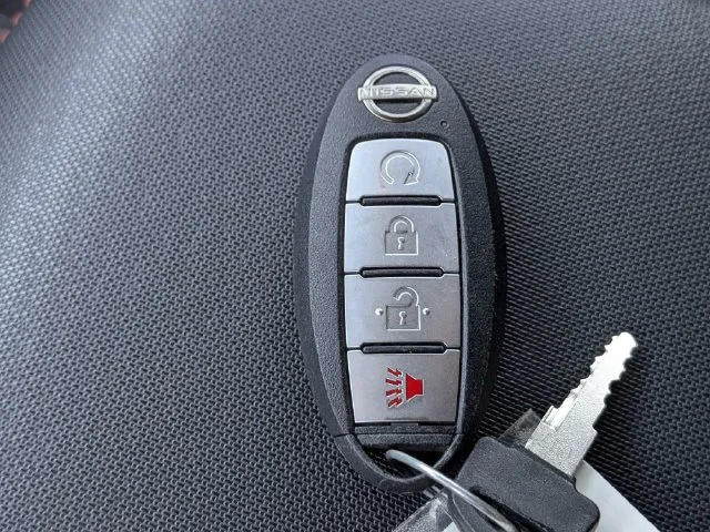 Used 2023 Gray Nissan PRO-X image 25