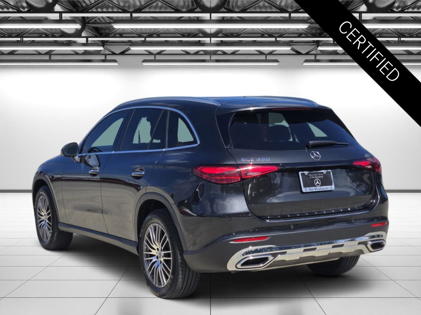 Certified Used 2026 Graphite Grey Metallic Mercedes-Benz GLC 300 image 7