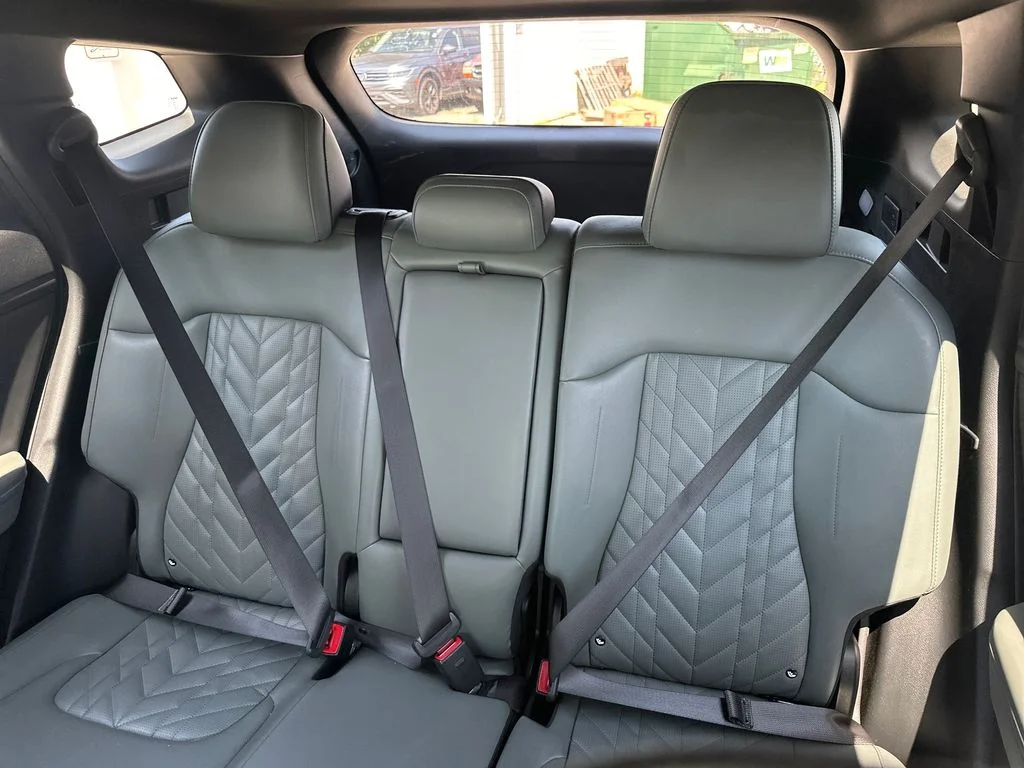 Used 2023 Gray Kia X-Line image 20