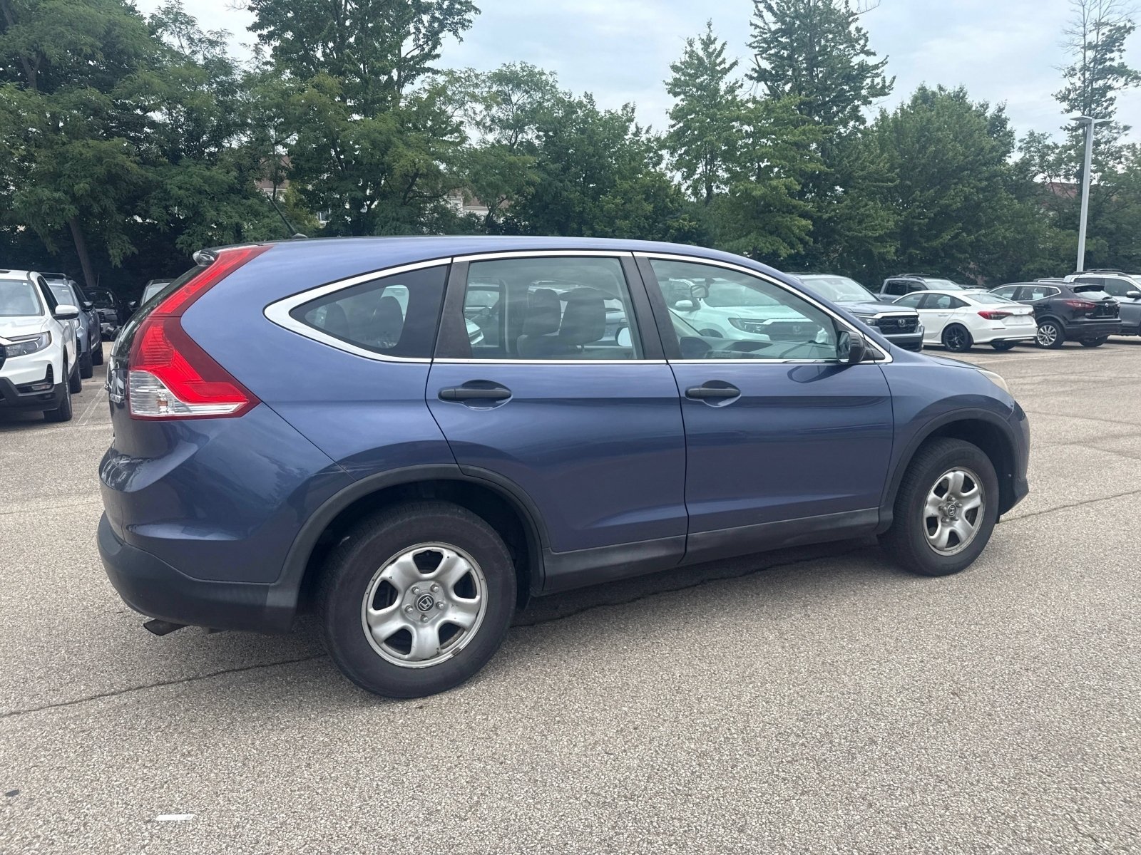 Used 2013 Twilight Blue Metallic Honda LX image 30