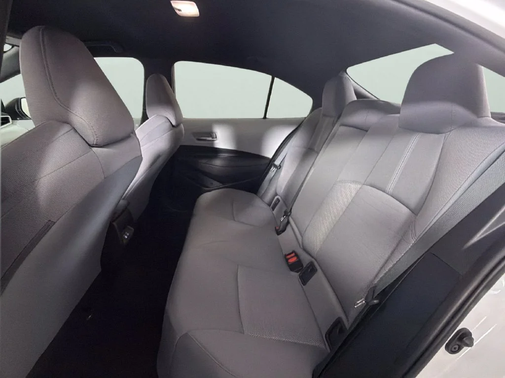 2023 Toyota Corolla SE - Photo 28