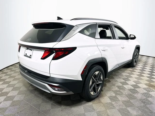 New 2026 White Hyundai SEL image 3