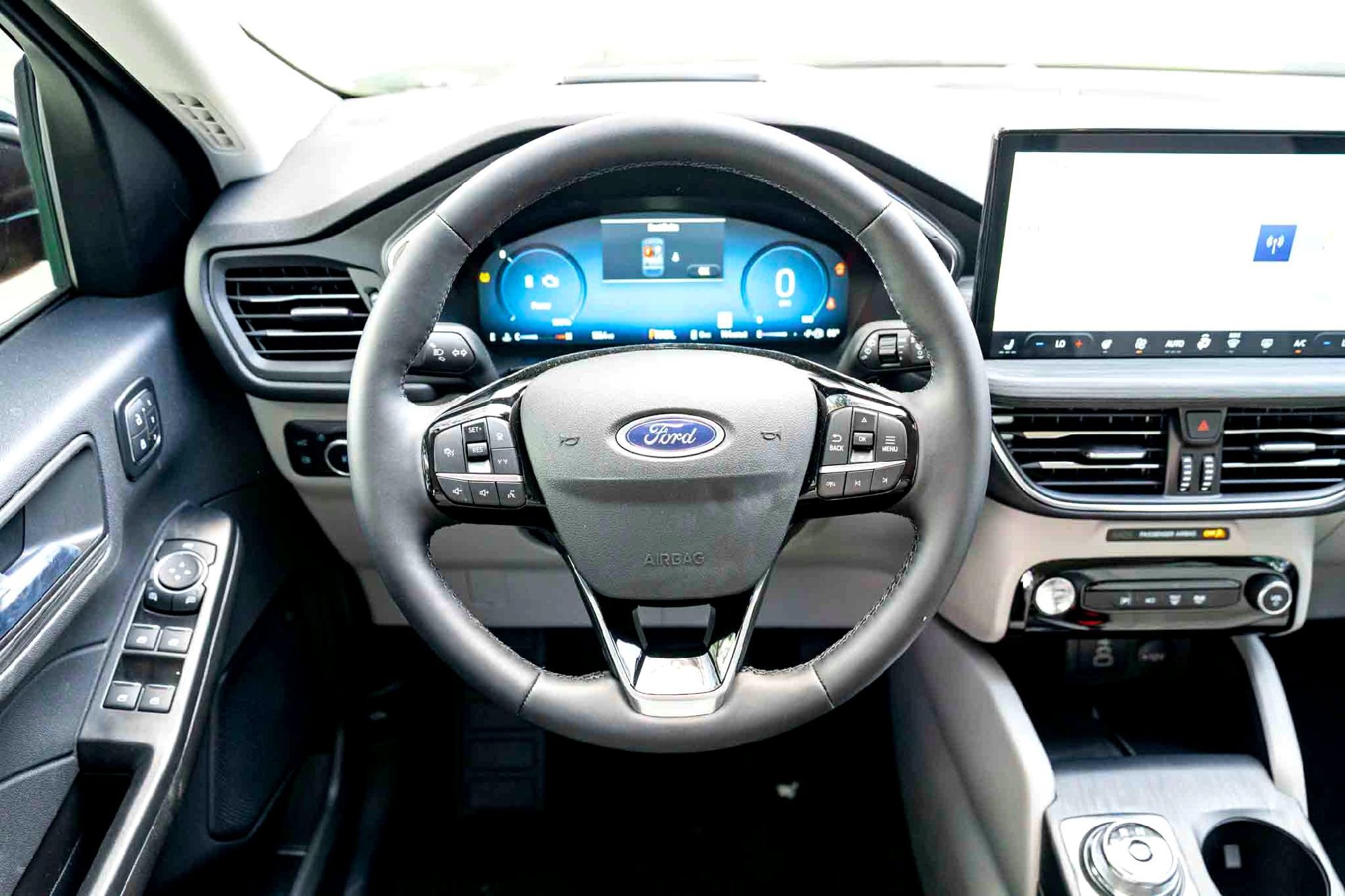 New 2024 Agate Black Metallic Ford PHEV image 21