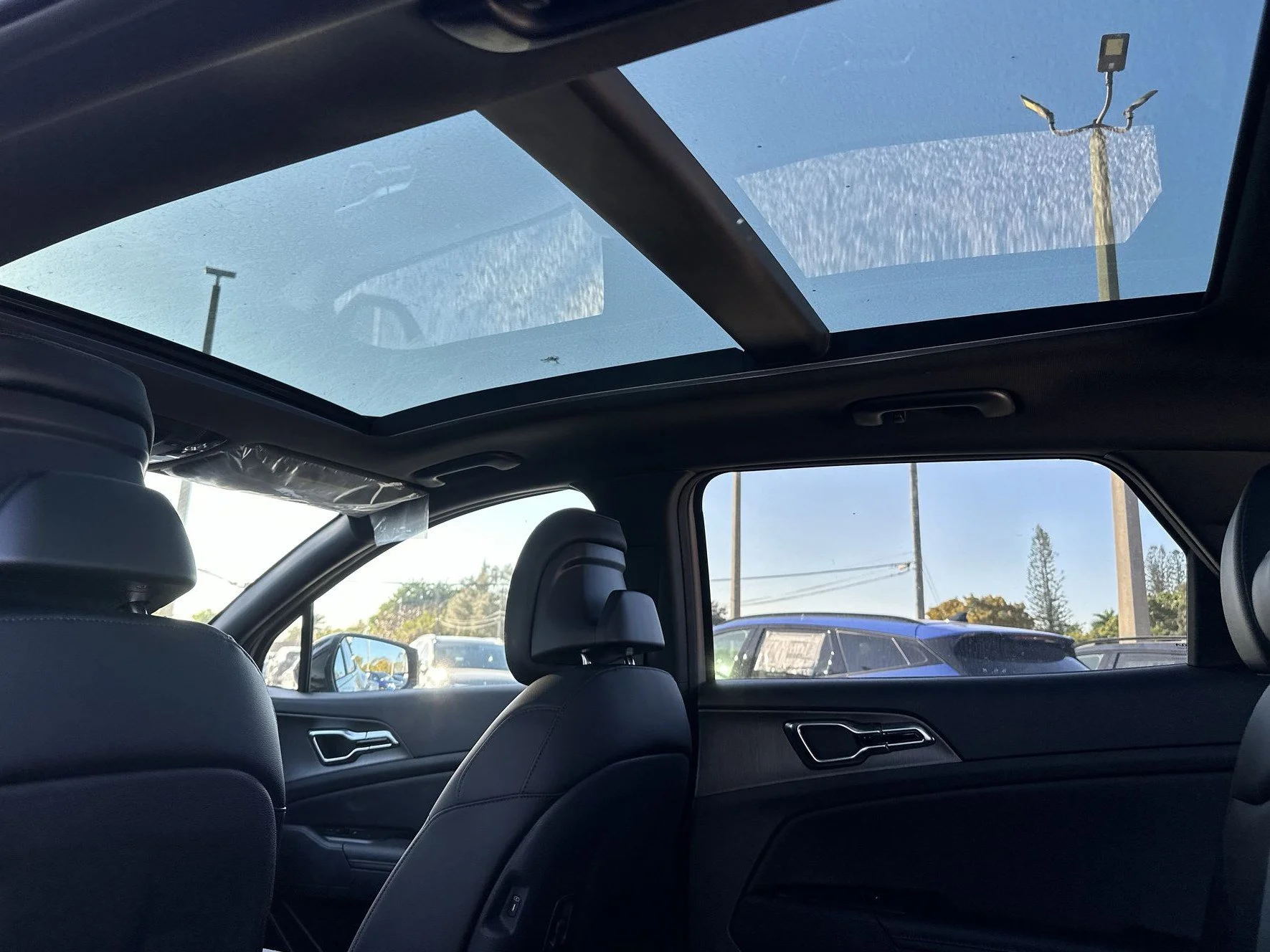 New 2026 Wolf Gray Kia X-Pro Prestige image 18