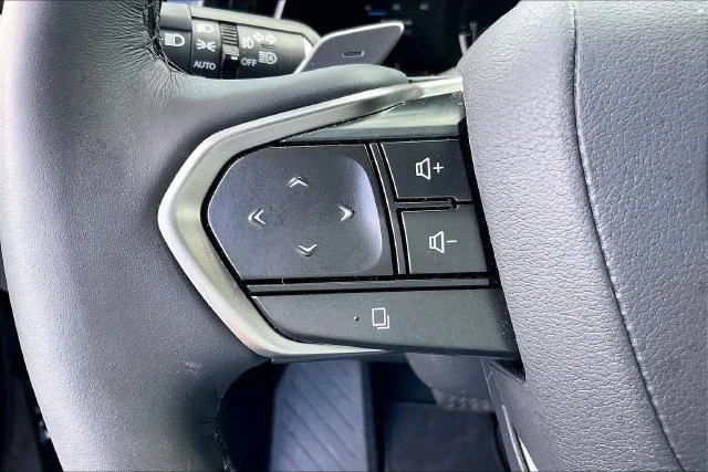 2025 Lexus RX 350 - Photo 17