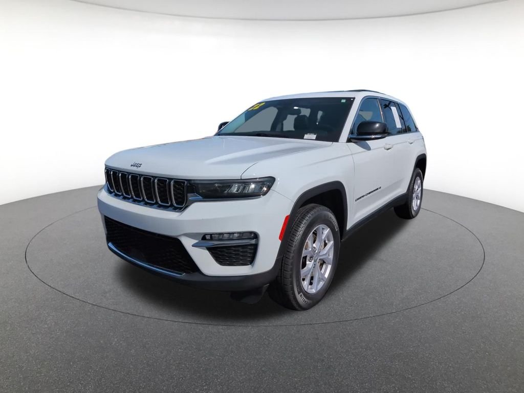 Certified Used 2022 White Jeep Limited image 12