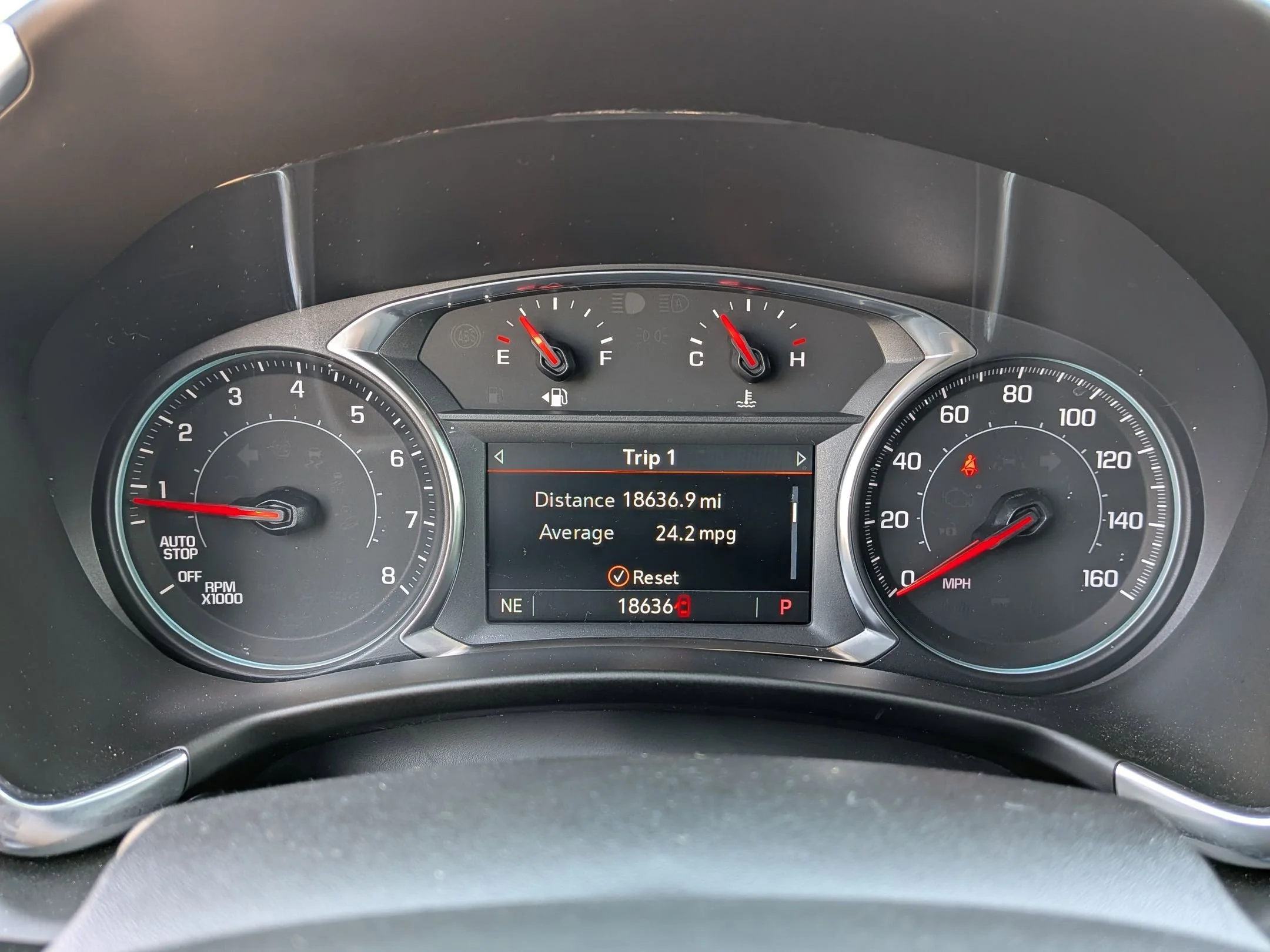 Used 2024 Lakeshore Blue Metallic Chevrolet LT image 10