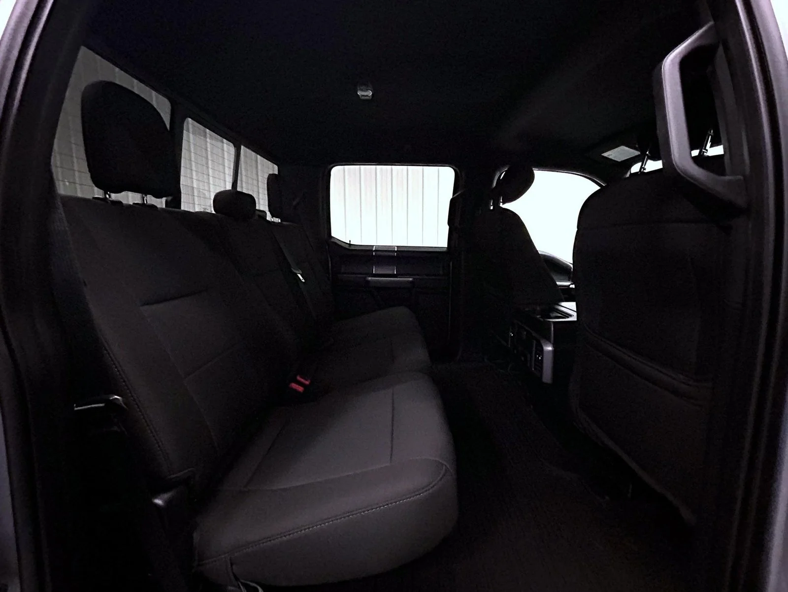 Used 2020 Silver Ford XLT image 18