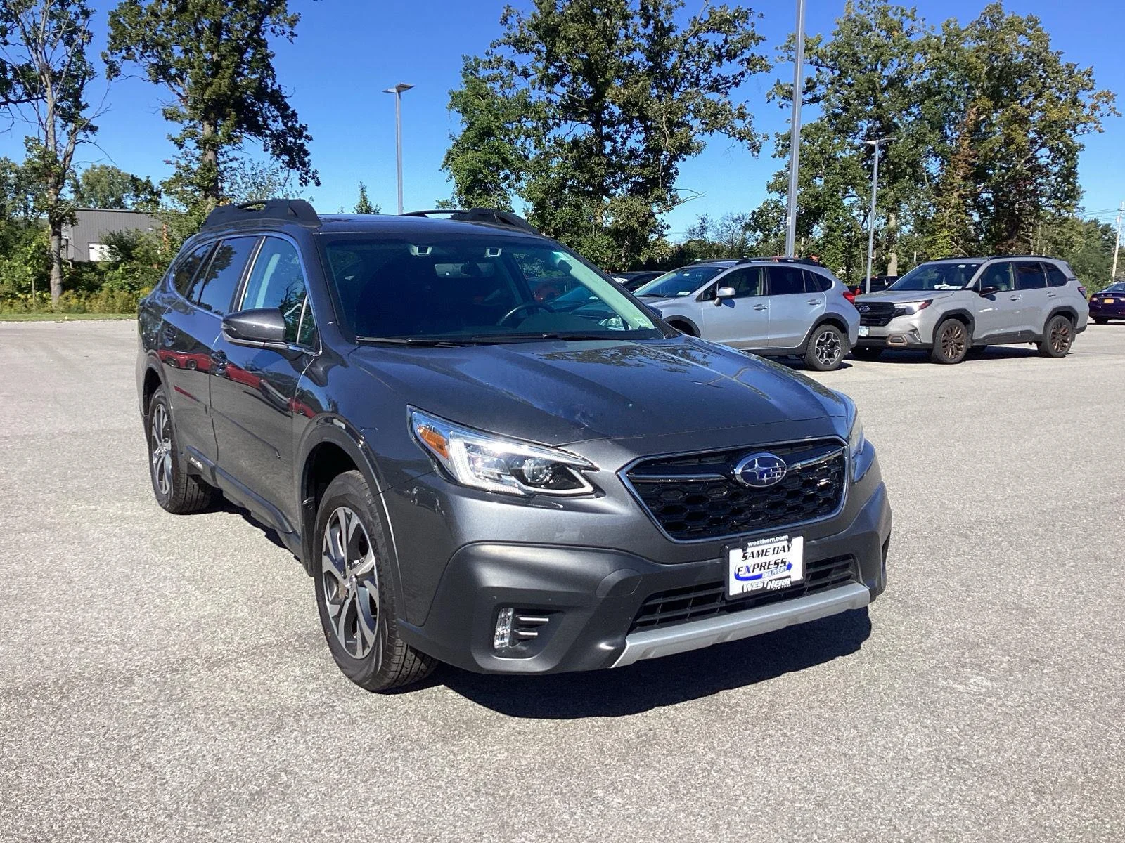 Used 2021 Magnetite Gray Metallic Subaru Limited image 11