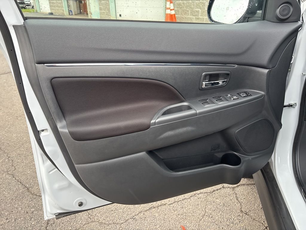 Used 2024 White Mitsubishi RALLIART image 20
