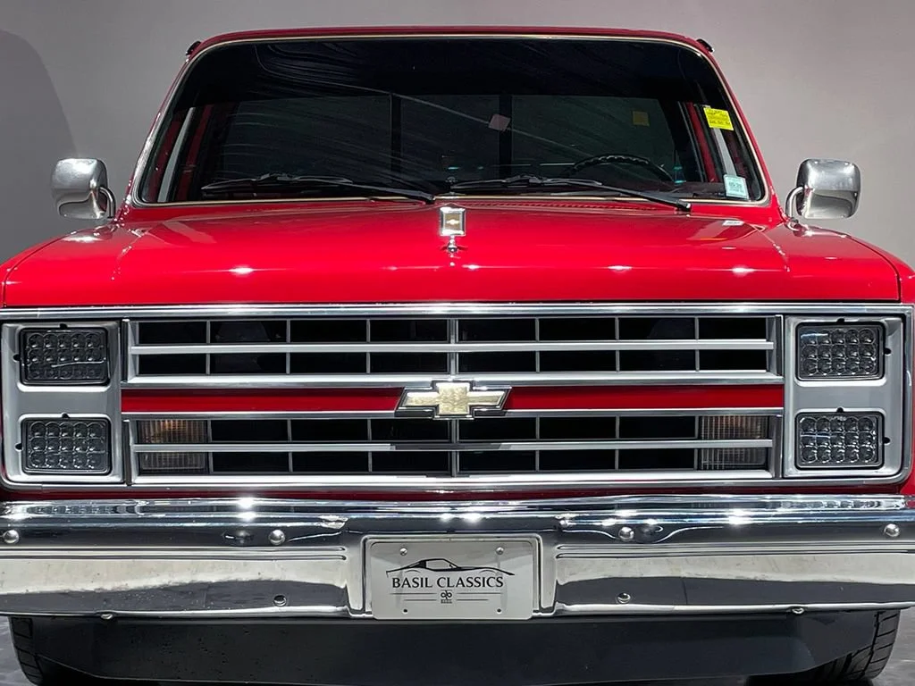 Used 1985  Chevrolet NA image 16