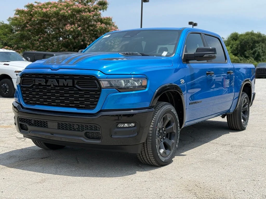 New 2026 Hydro Blue Pearl-Coat Exterior Paint RAM Big Horn/Lone Star image 2