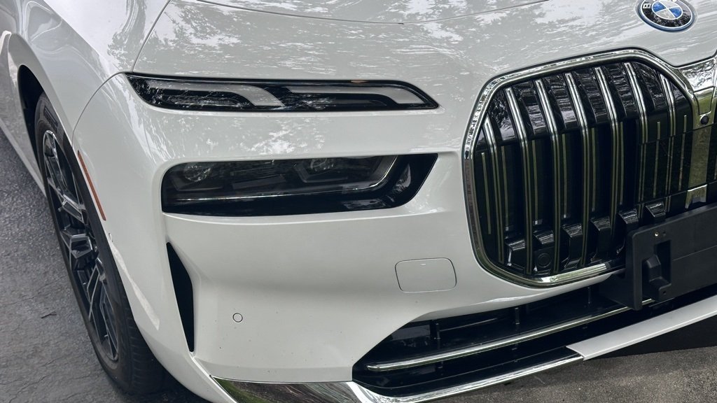 Used 2025 BMW i7 50 with VIN WBY43EJ08SCT63764 for sale in Virginia Beach, VA