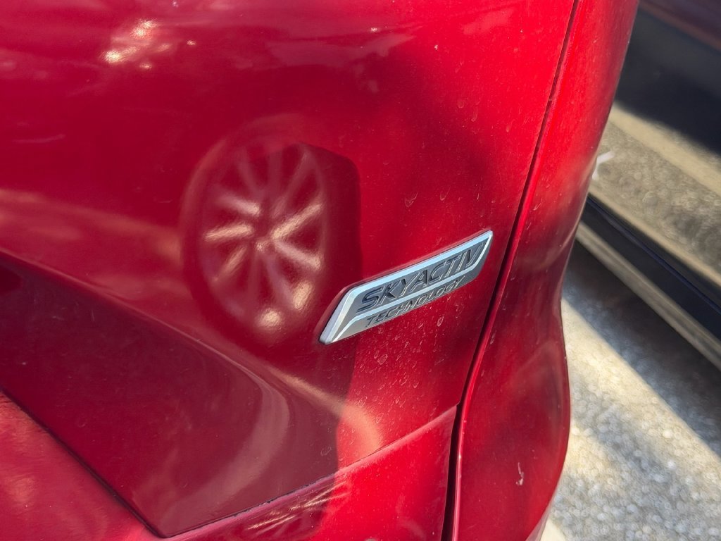 Used 2016 Red Mazda Touring image 10