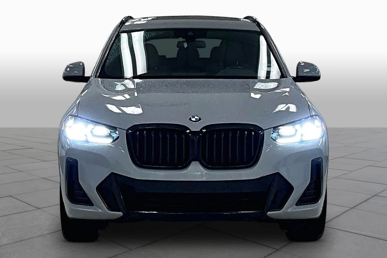Used 2024 Brooklyn Grey Metallic BMW sDrive30i image 3