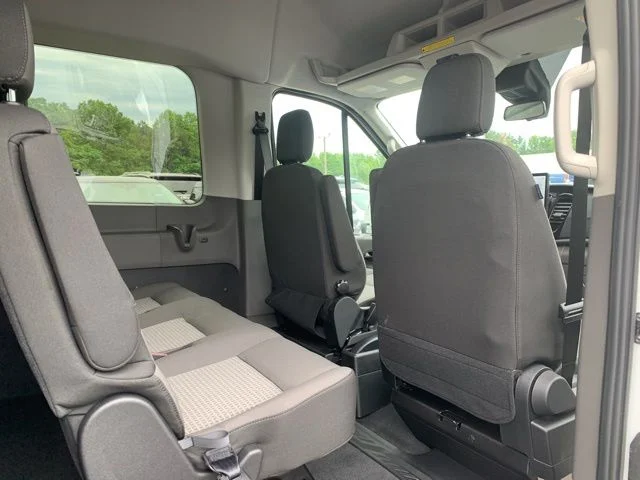 New 2026 White Ford Passenger Van XLT image 16