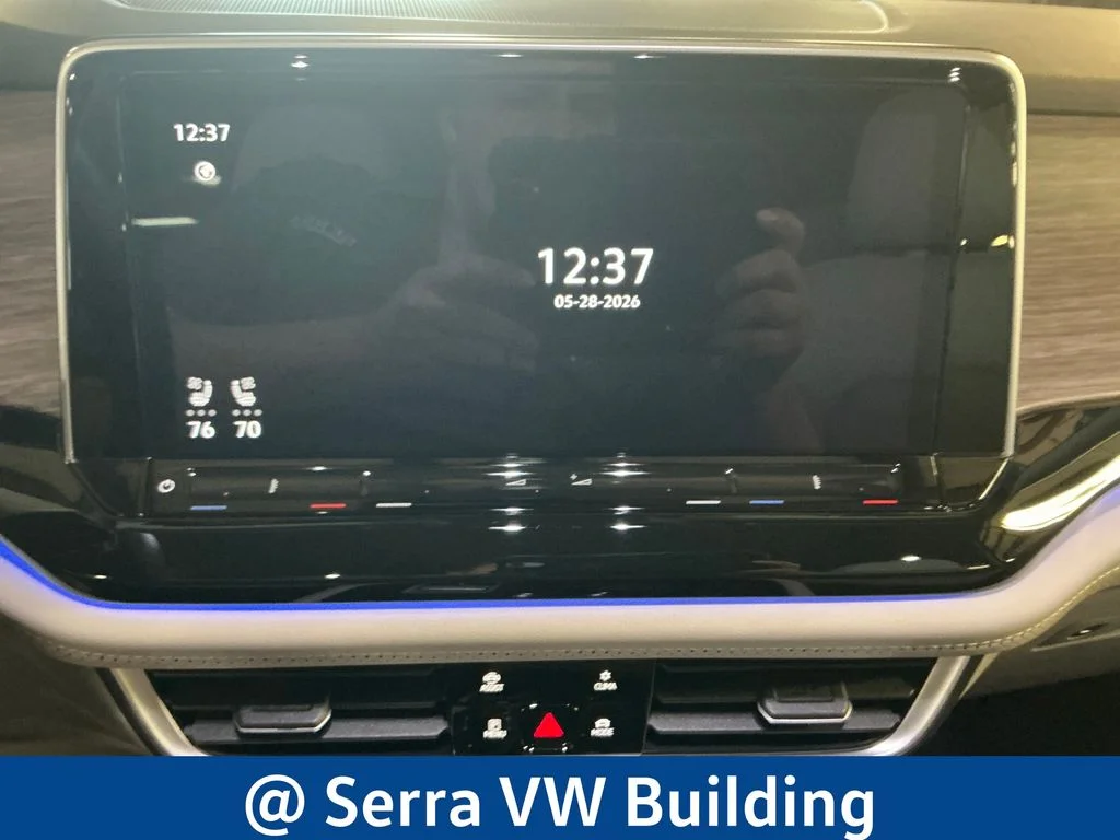 Used 2025 Blue Volkswagen 2.0T SEL image 21