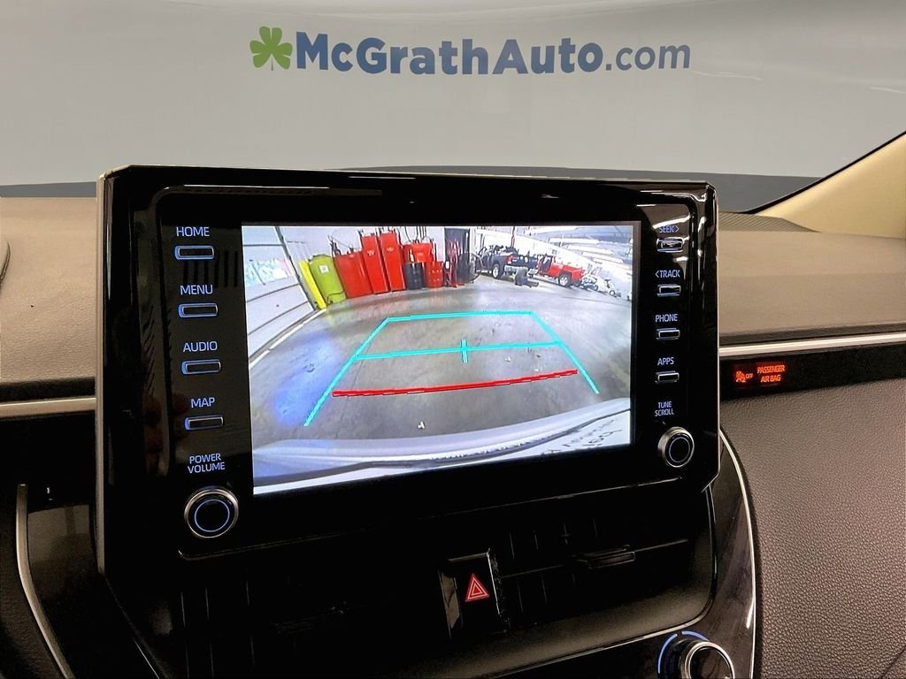 Used 2020 Silver Toyota LE image 25