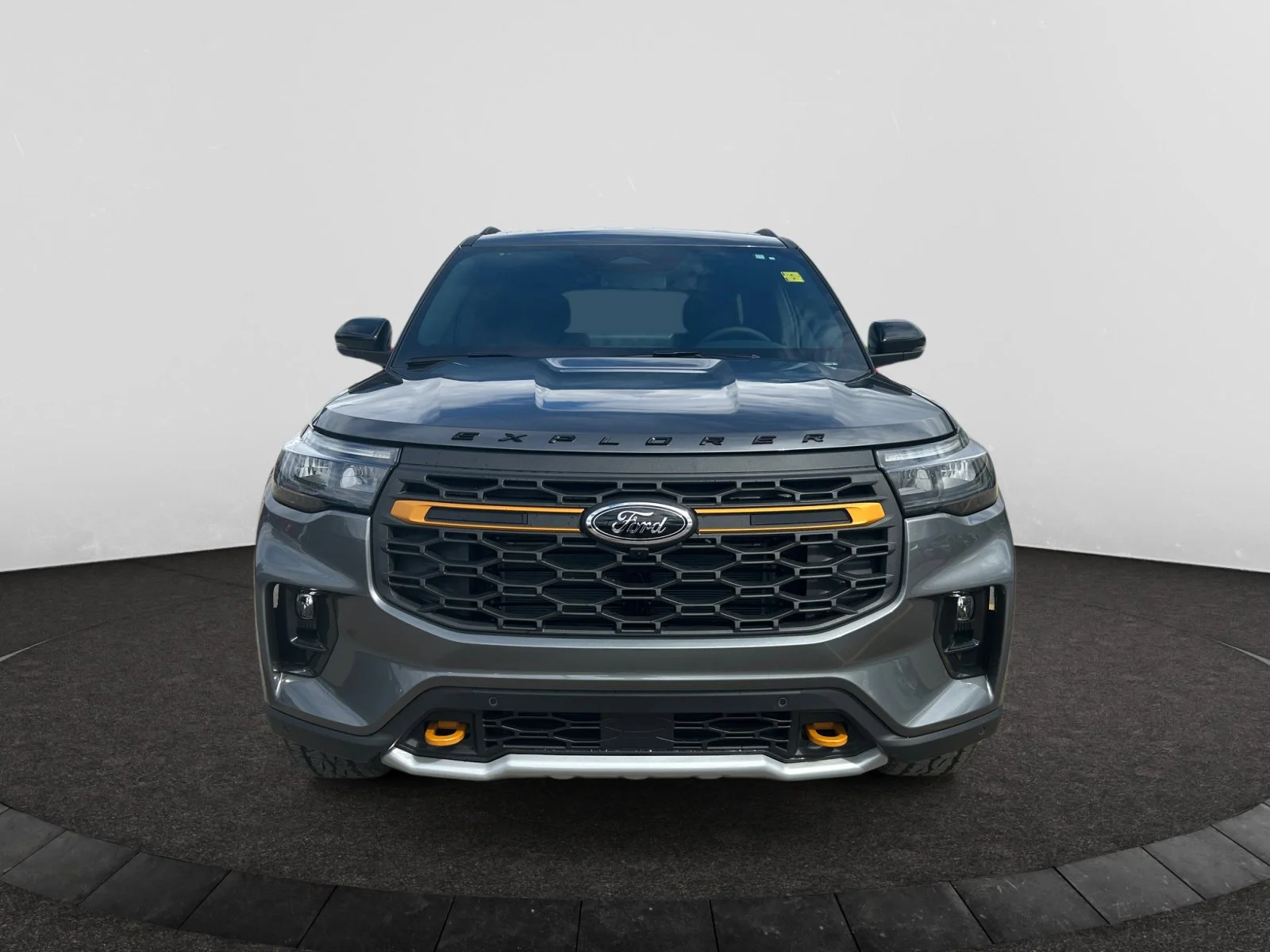 New 2026 Carbonized Grey Metallic Ford Tremor image 8