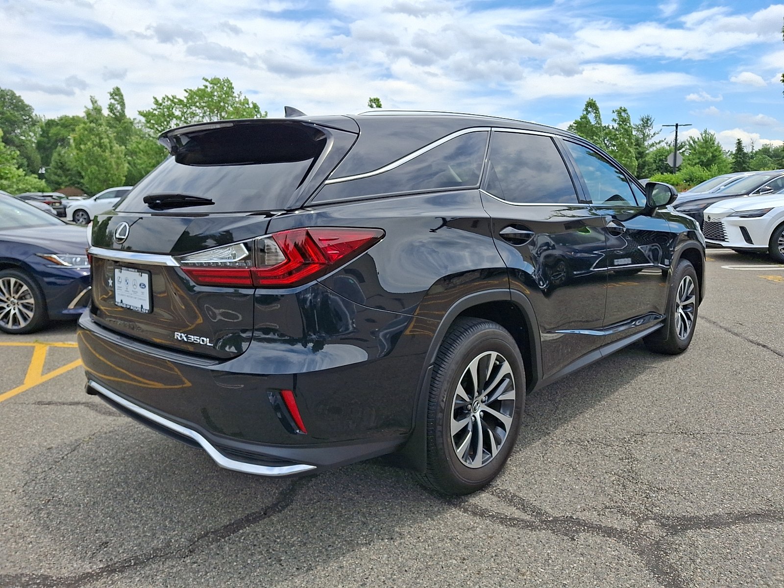 Certified Used 2022 CAVIAR Lexus AWD image 7