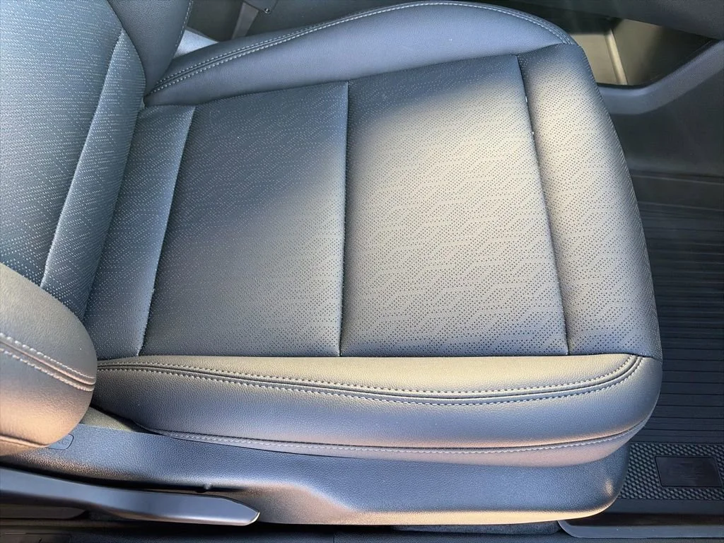 2026 Chevrolet Equinox LT - Photo 29