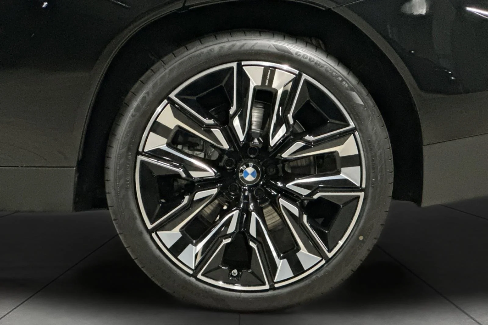 New 2026 Black Sapphire Metallic BMW 30 xDrive image 26