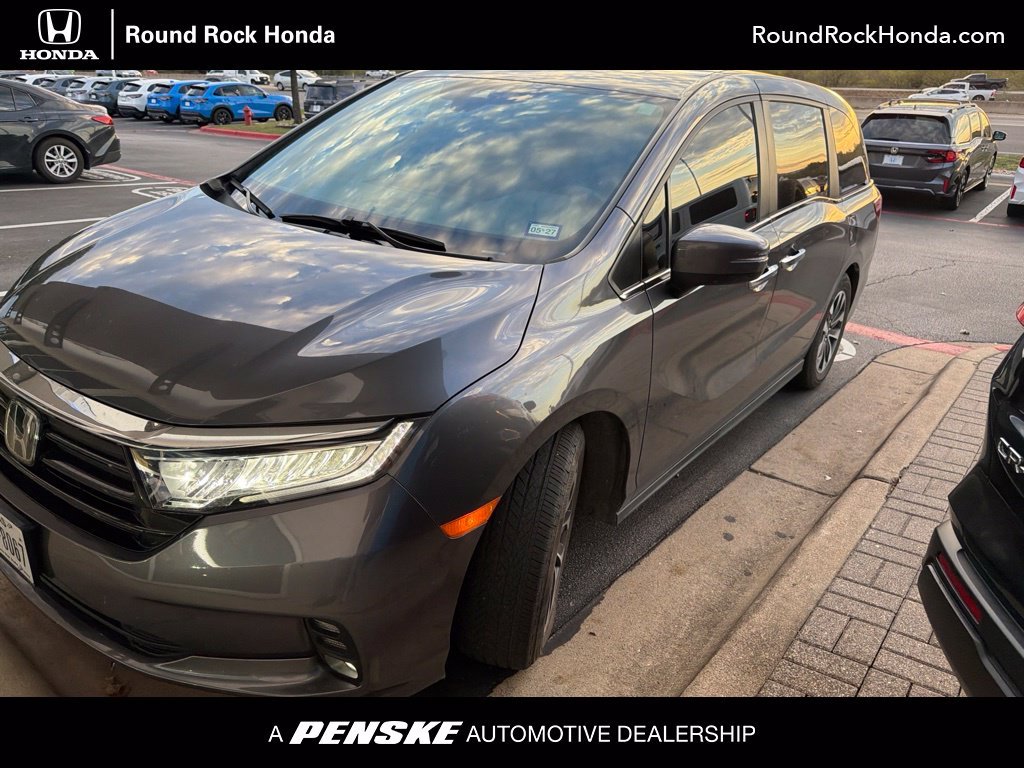 Certified Used 2024 Modern Steel Metallic Honda EX-L image 1