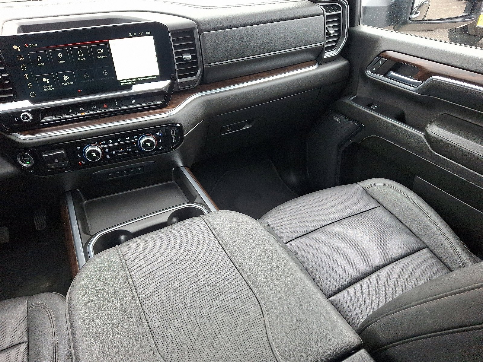2024 GMC Sierra 3500HD SLT - Photo 12