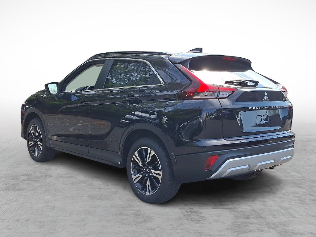 New 2026 Black Mitsubishi SE 1.5T S-AWC image 3