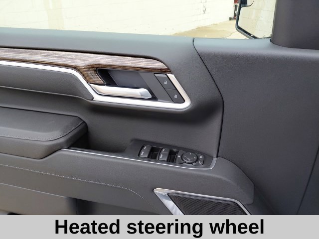 New 2026 Sterling Metallic GMC Elevation image 15