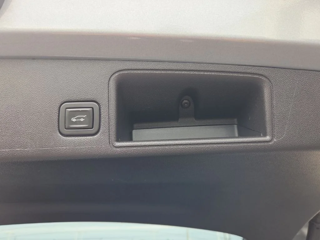 2023 GMC Terrain SLT - Photo 29