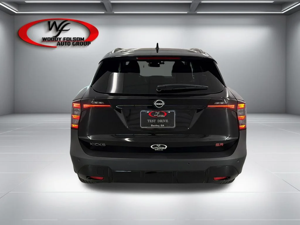 Used 2026 Black Nissan SR image 7