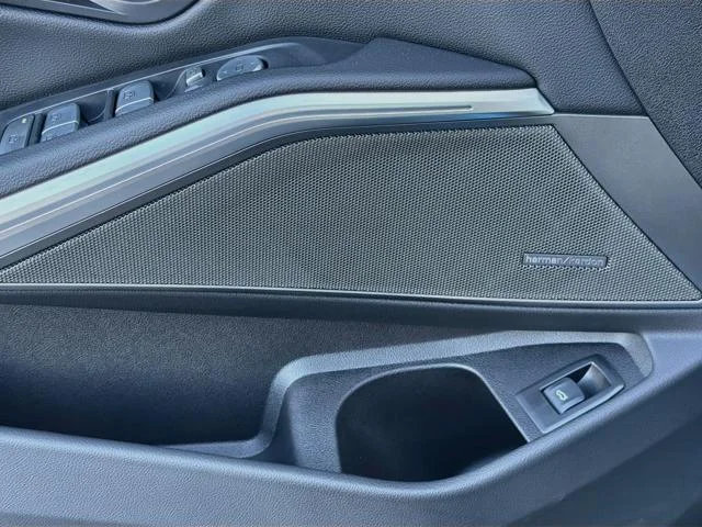 New 2026 Black Sapphire Metallic BMW 330i NA xDrive image 24