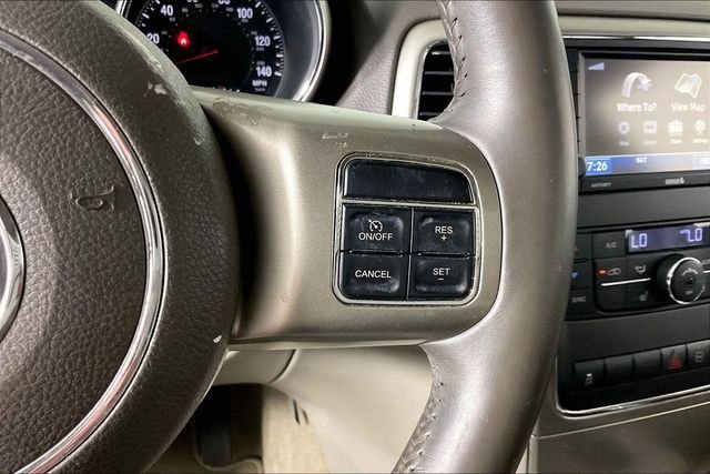 Used 2012 Red Jeep Laredo image 9