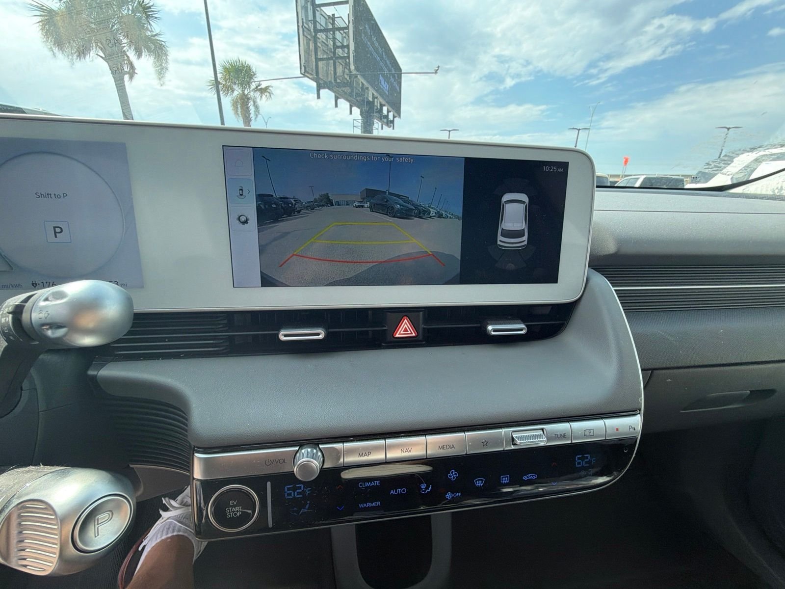 Certified Used 2024 Atlas White Hyundai SEL image 19