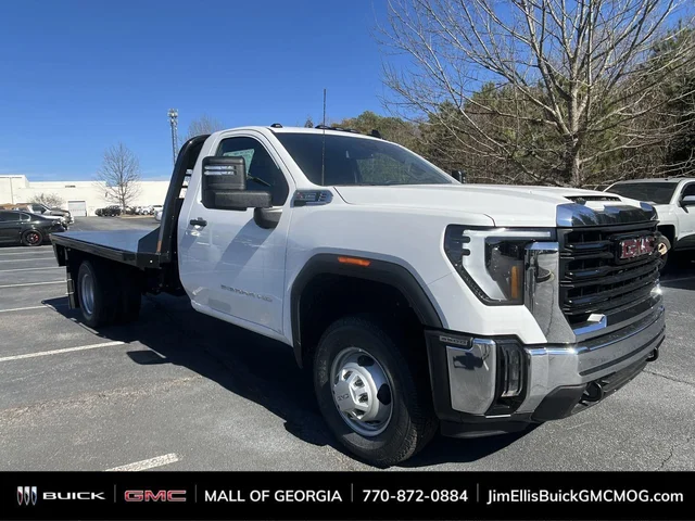 2025 GMC Sierra 3500 HD Chassis Cab Pro