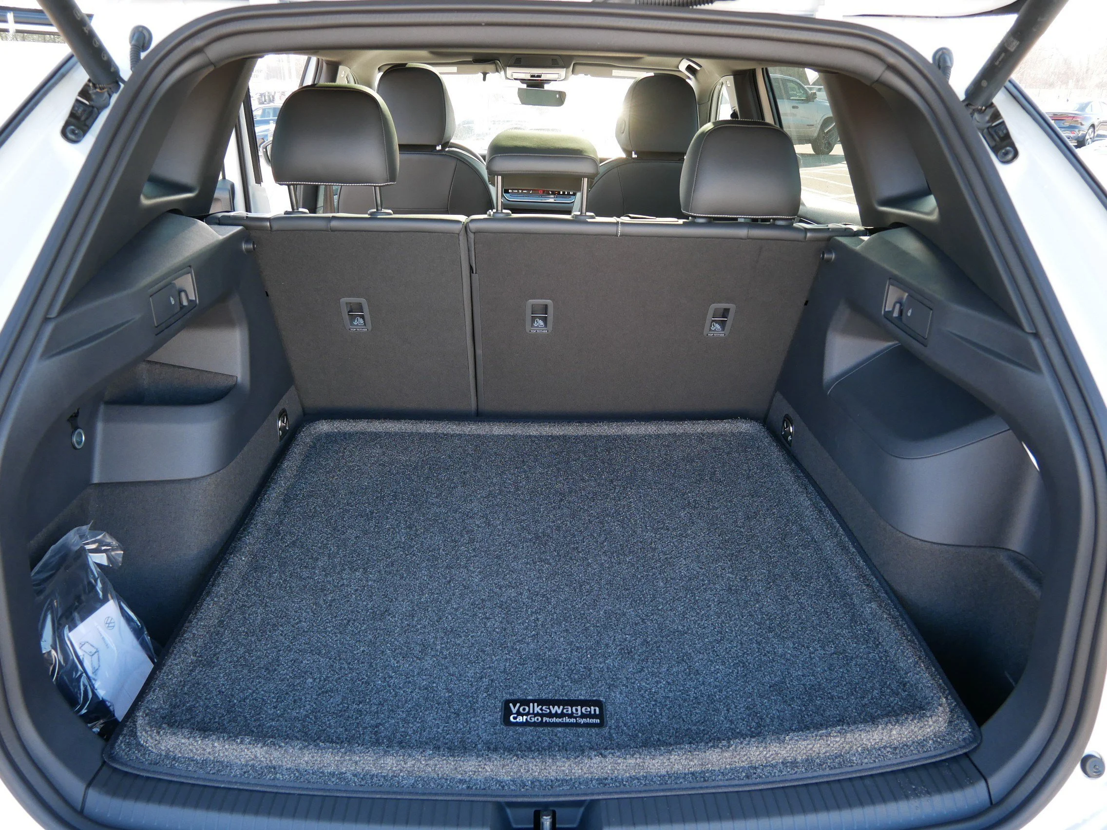 2026 Volkswagen Tiguan SE R-LINE BLACK - Photo 7