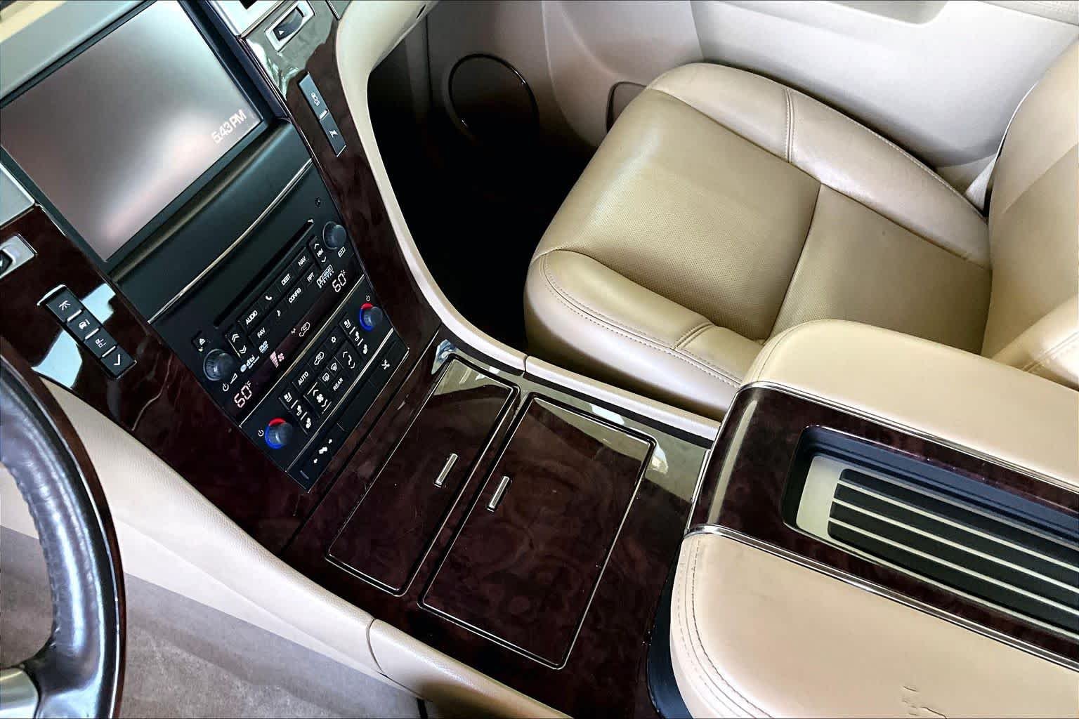 Used 2013 Black Raven Cadillac Luxury image 16