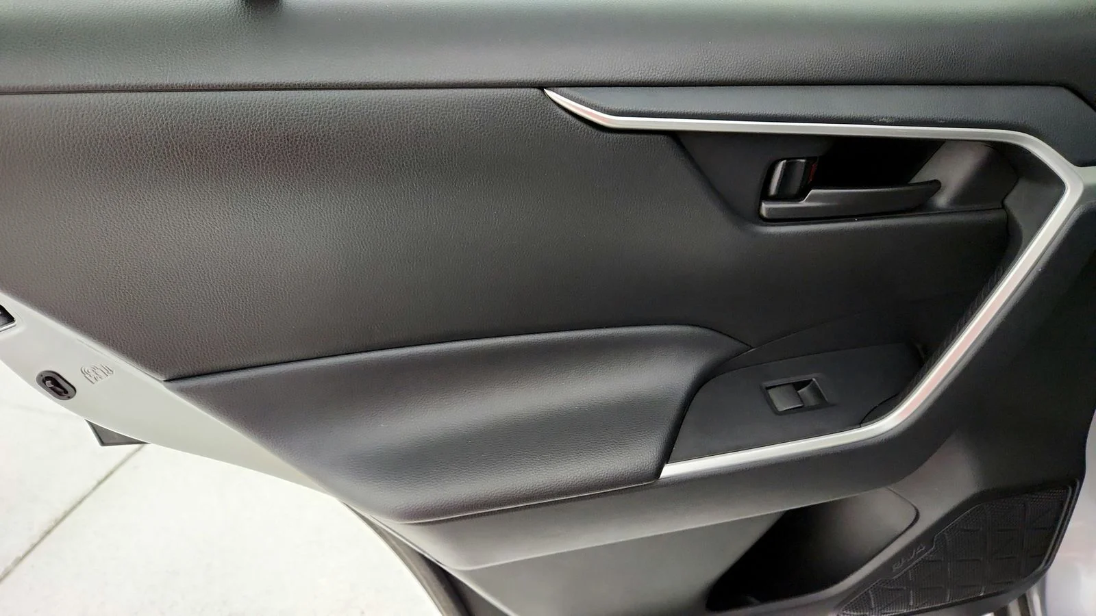 Used 2025 Silver Toyota LE image 35