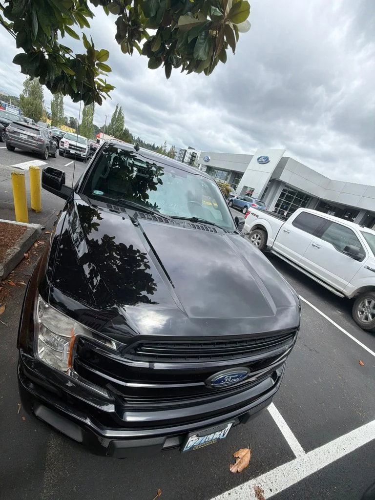 Used 2020 Black Ford Lariat image 5