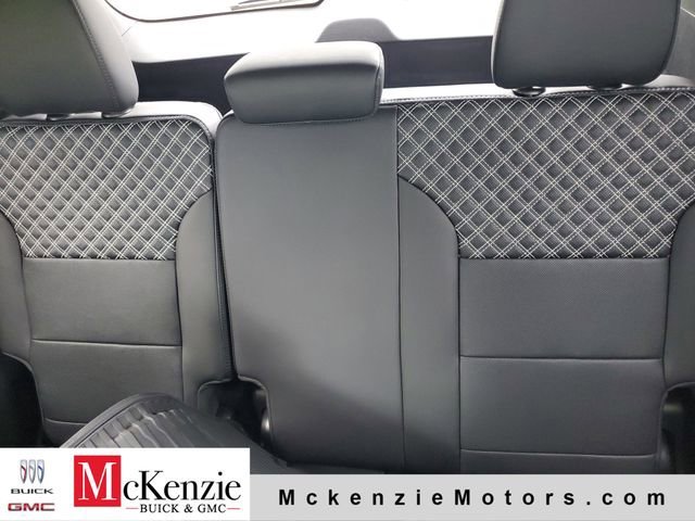2026 GMC Acadia Denali - Photo 22