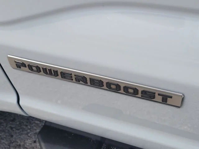 Used 2024 White Ford XLT image 10