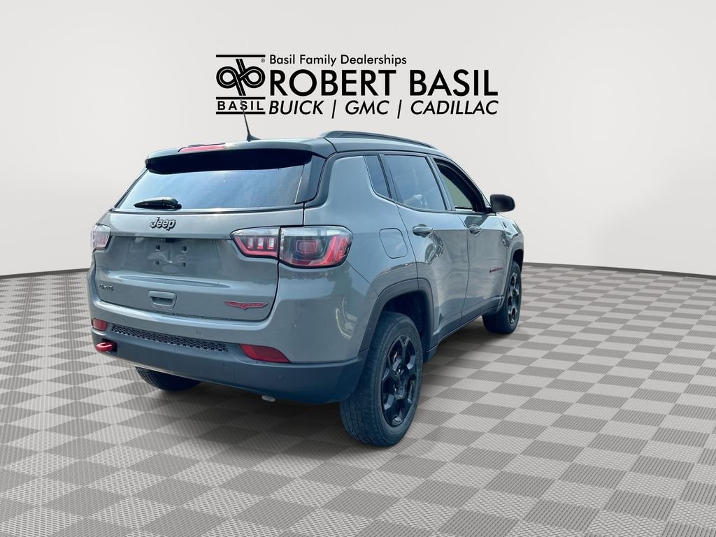 Used 2024 Gray Jeep Trailhawk image 8