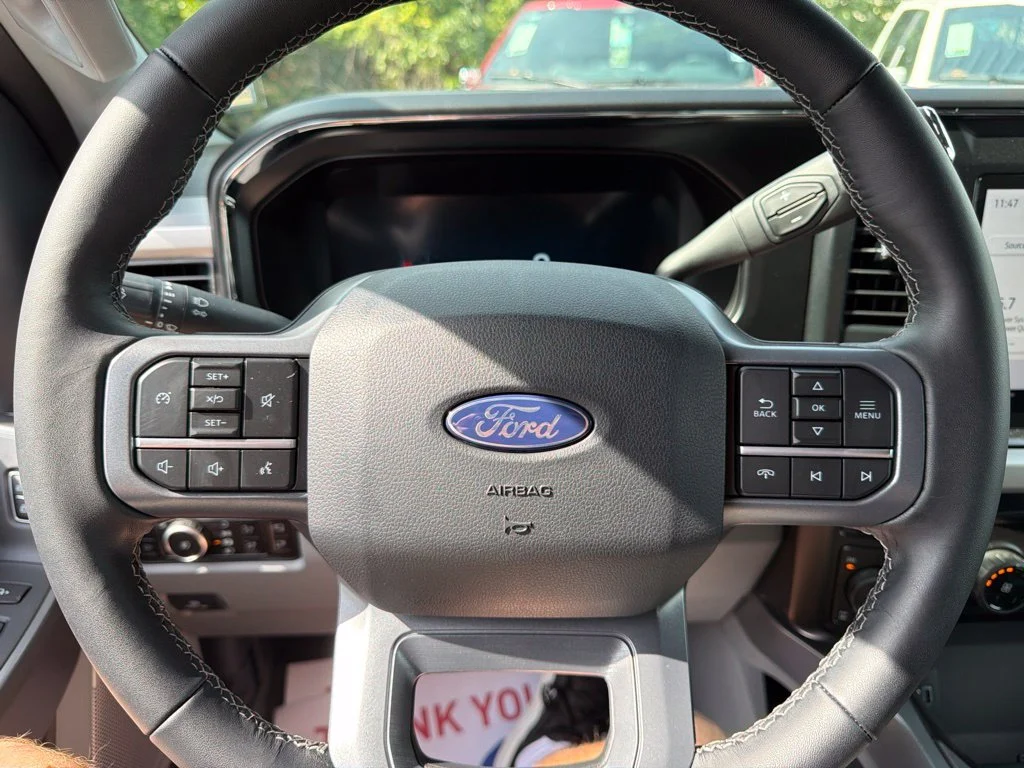 New 2027 Agate Black Metallic Ford F-250® XLT image 33