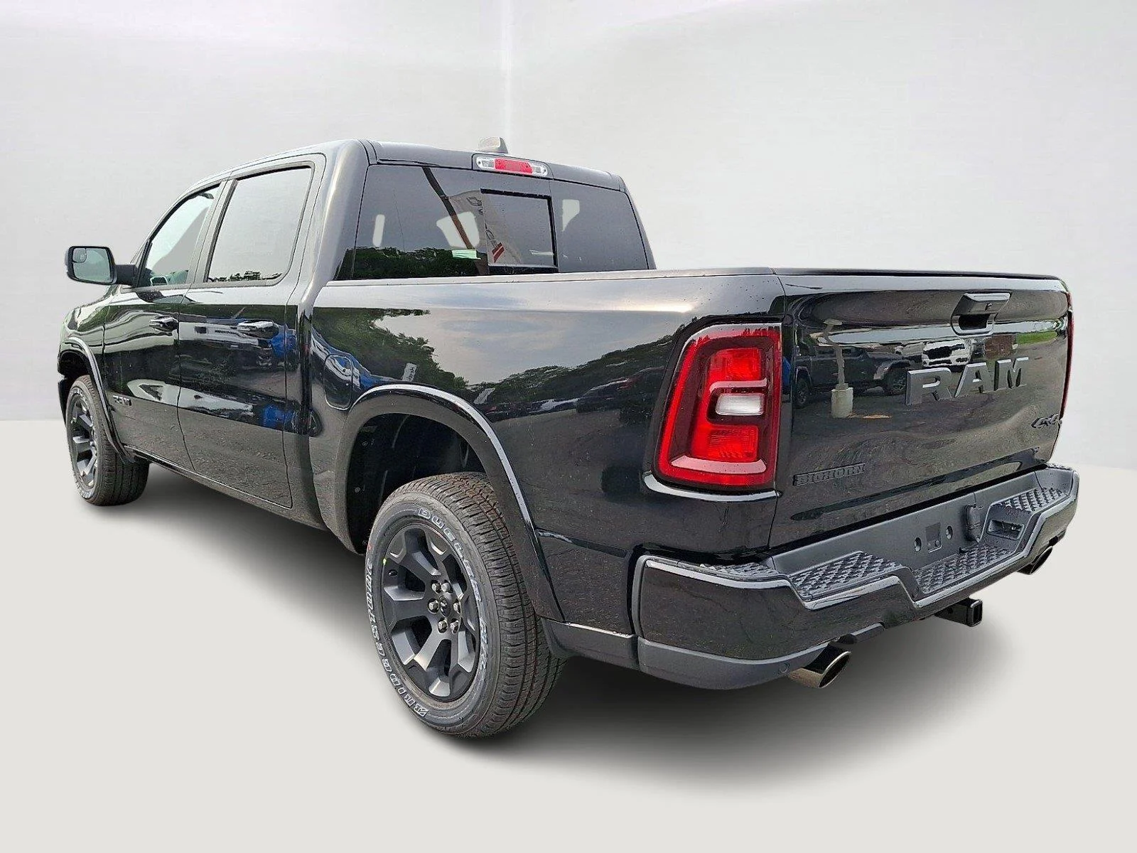 New 2026 Diamond Black Crystal Pearlcoat Ram Big Horn image 4