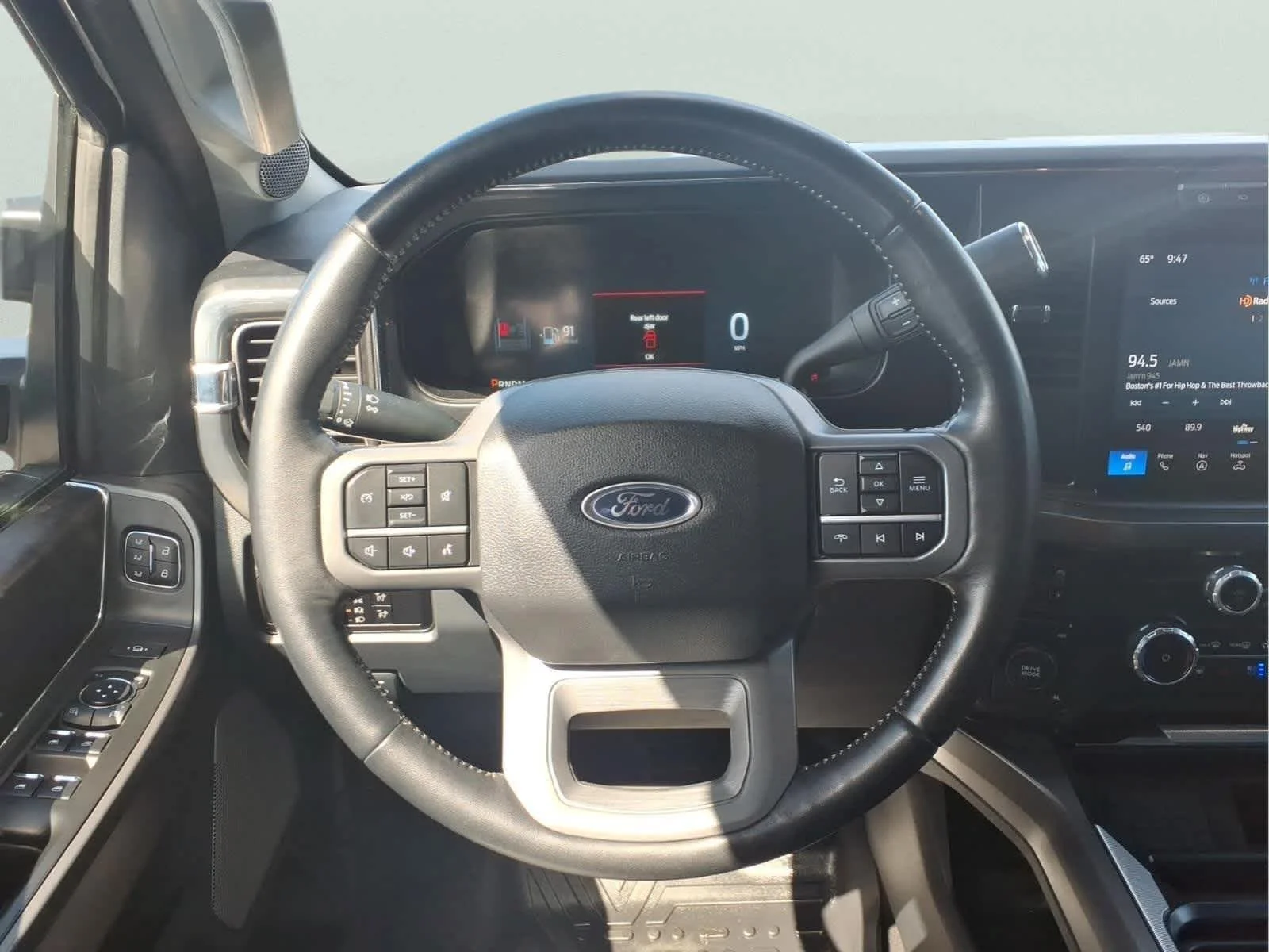 Used 2024 Carbonized Gray Ford LARIAT image 18