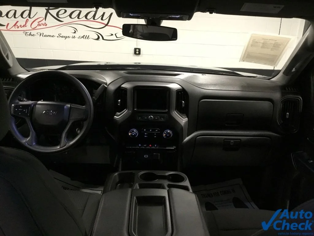 Used 2020 Blue Chevrolet Custom Trail Boss image 31