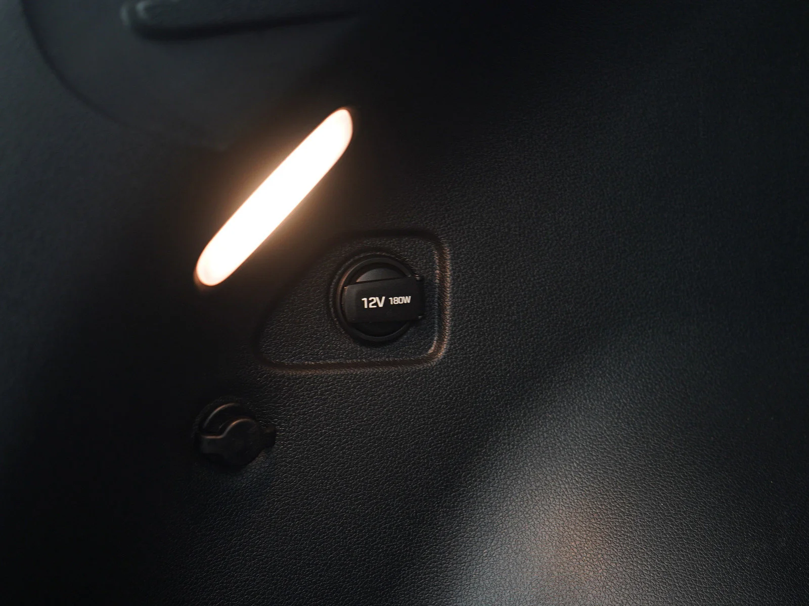Used 2020 Black Noir Pearl Hyundai SEL image 10