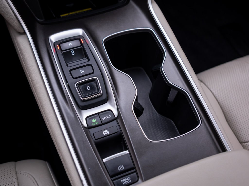 2022 Honda Accord Hybrid Touring - Photo 30